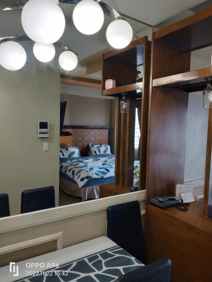 Pasay Condotel Near Resorts World & Airport Buitenkant foto