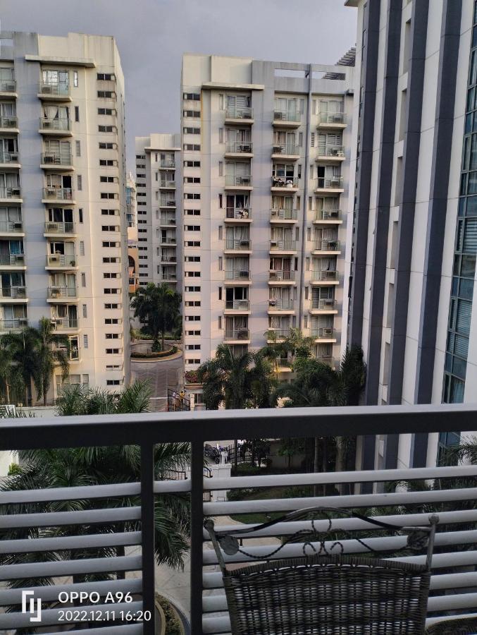 Pasay Condotel Near Resorts World & Airport Buitenkant foto